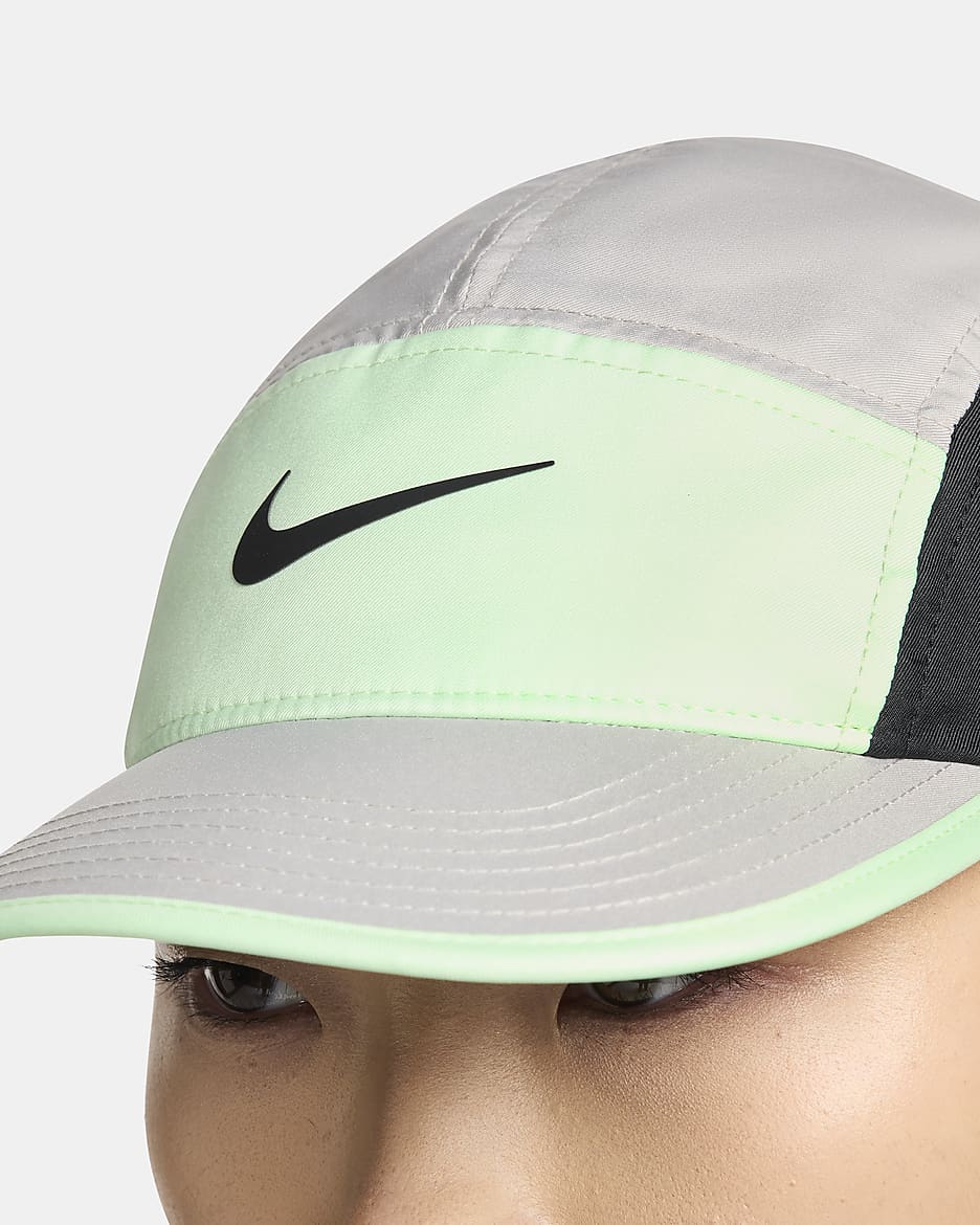 Nike swoosh cap junior online